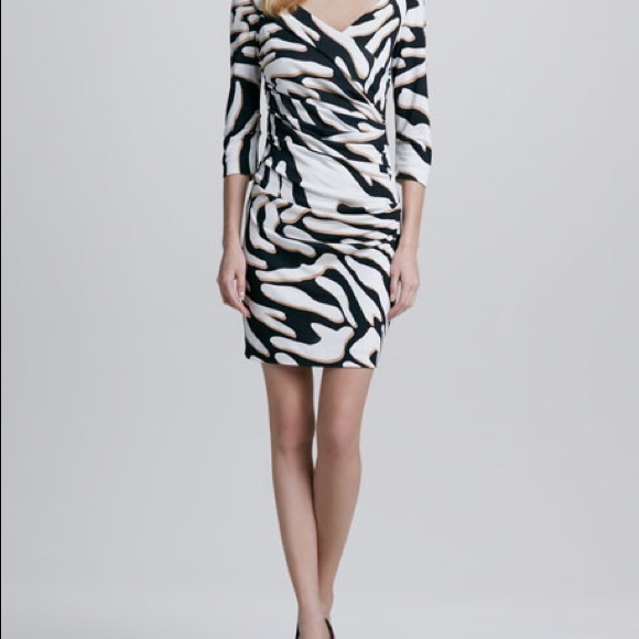 DVF Bentley zebra dress size 2 - Picture 2 of 7